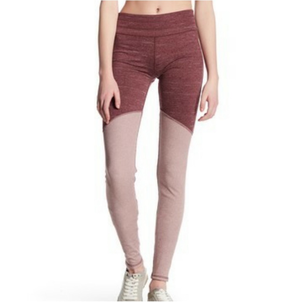 Free People Movement Evolution in Wine Leggings Size‎ Medium Tall